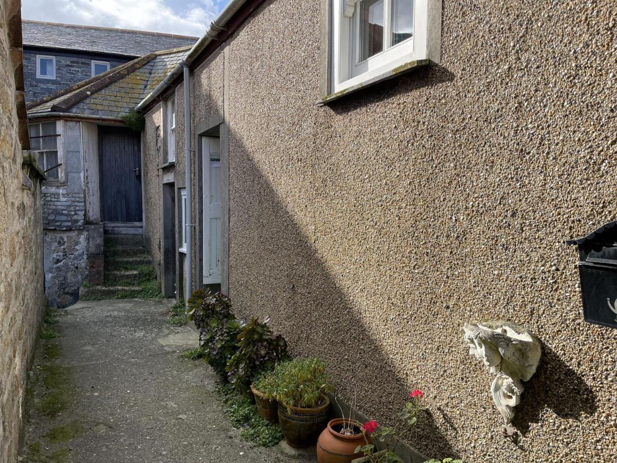 3 Love Lane St Ives Exterior photo